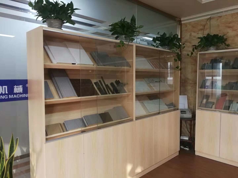 WUXI LONGBO ROLL FORMING MACHINERY CO.,LTD. производственная линия производителя